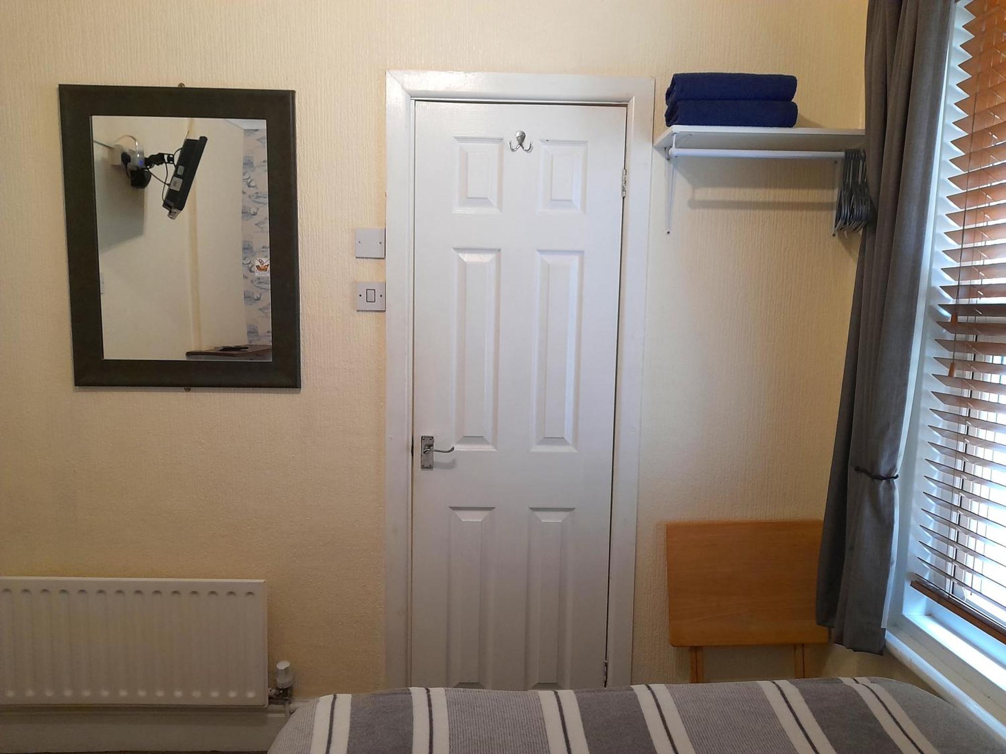 Phoenix Guest House Blackpool Room photo