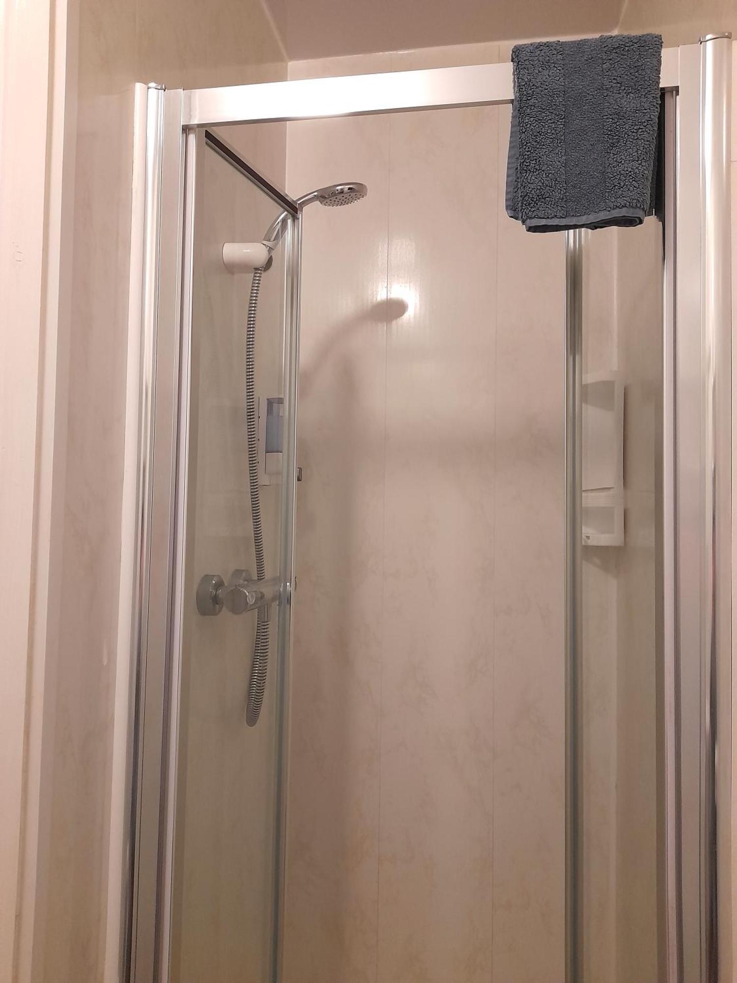 Phoenix Guest House Blackpool Room photo